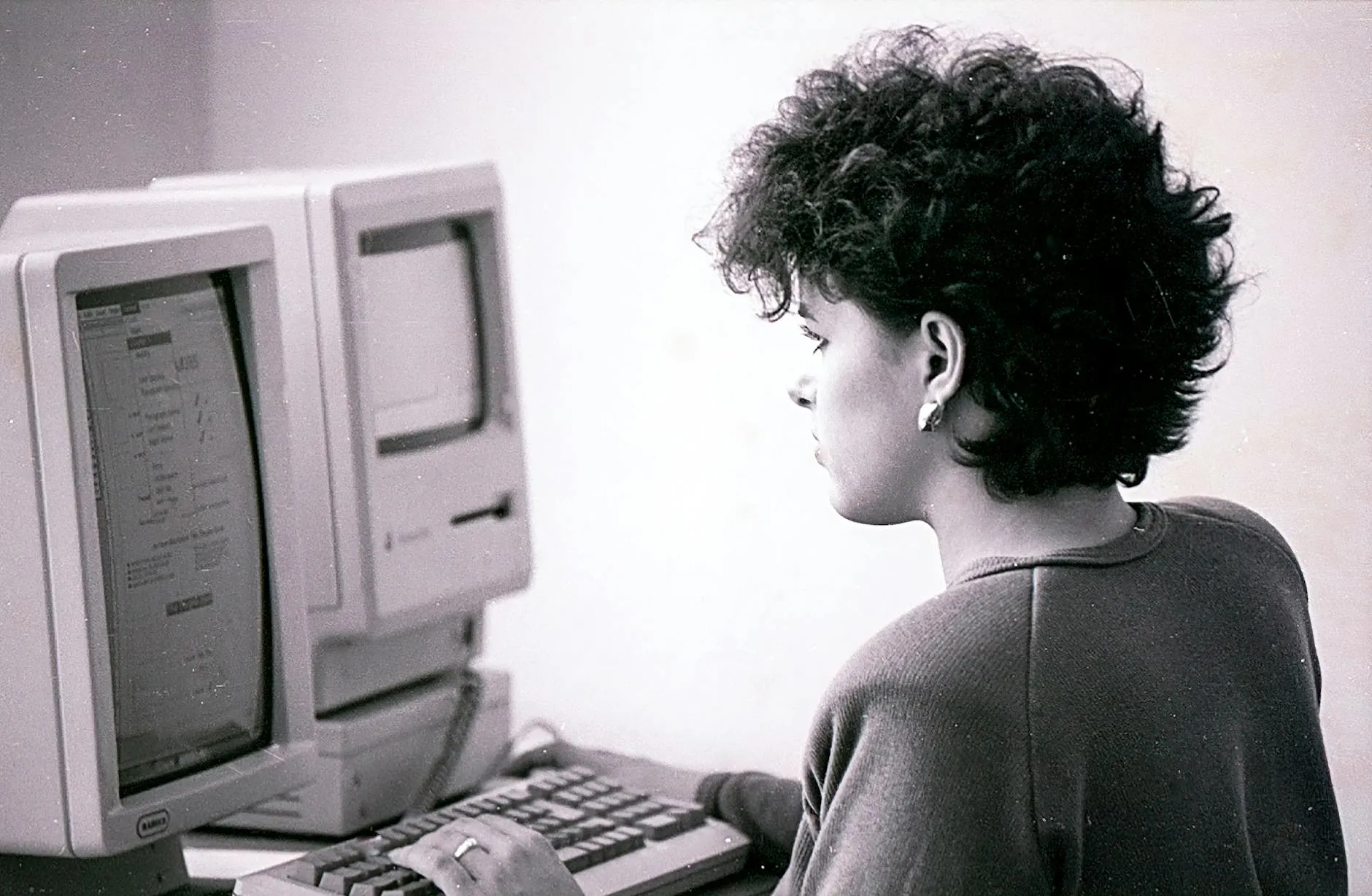Viés de automação na psicologia: o perigo do "só aceitar" — foto ilustrativa (Pexels)